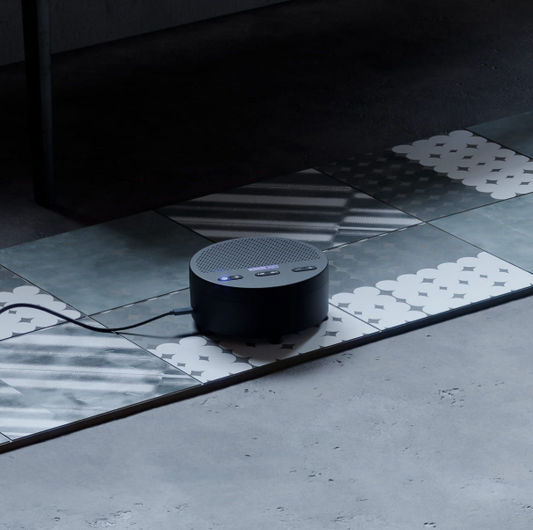 Deep speaker for baby